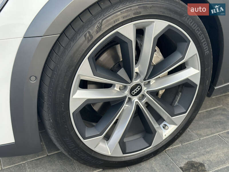 Універсал Audi A6 Allroad 2020 в Луцьку