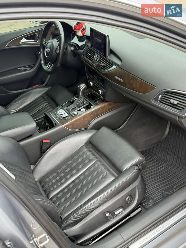 Универсал Audi A6 Allroad 2015 в Переяславе