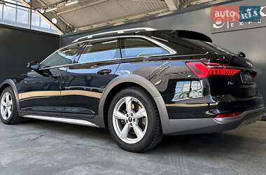 Универсал Audi A6 Allroad 2021 в 