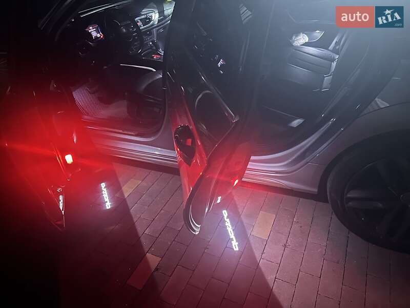 Универсал Audi A6 Allroad 2017 в Киеве