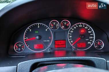Универсал Audi A6 Allroad 2001 в 