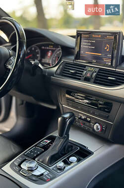 Универсал Audi A6 Allroad 2015 в 