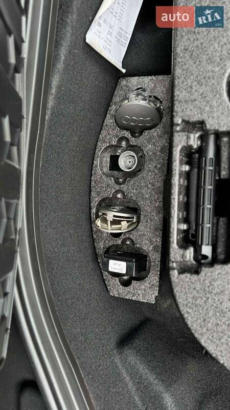 Универсал Audi A6 Allroad 2015 в Киеве