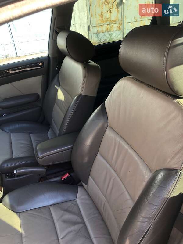 Универсал Audi A6 Allroad 2002 в Киеве
