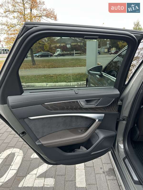 Універсал Audi A6 Allroad 2022 в Києві фото 33 Універсал Audi A6 Allroad 2022 в Києві