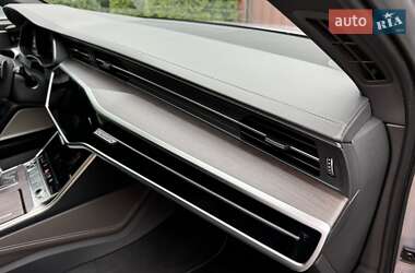 Универсал Audi A6 Allroad 2022 в 