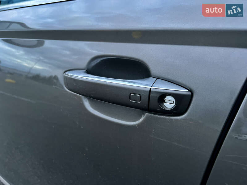 Універсал Audi A6 Allroad 2013 в Києві