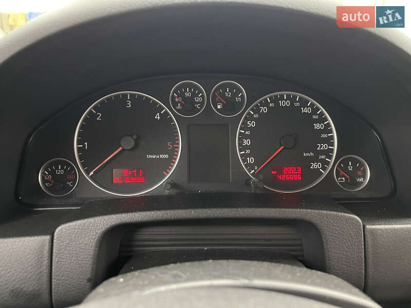 Универсал Audi A6 Allroad 2002 в Киеве фото 37 Универсал Audi A6 Allroad 2002 в Киеве