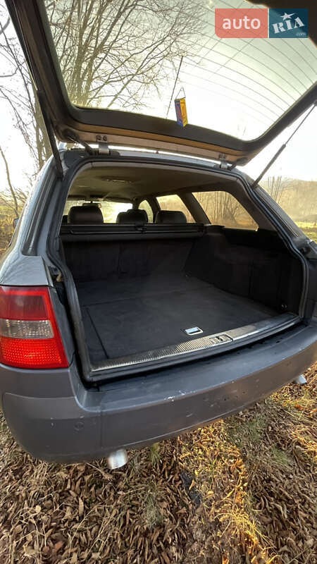 Универсал Audi A6 Allroad 2002 в Богородчанах