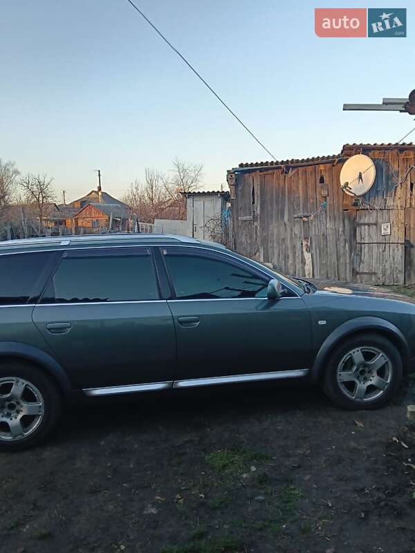 Універсал Audi A6 Allroad 2001 в Сумах