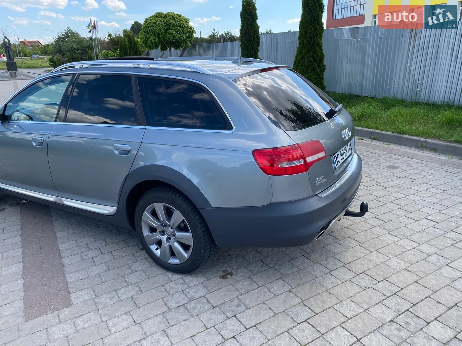 2010 Audi A6 allroad - мініатюра 17