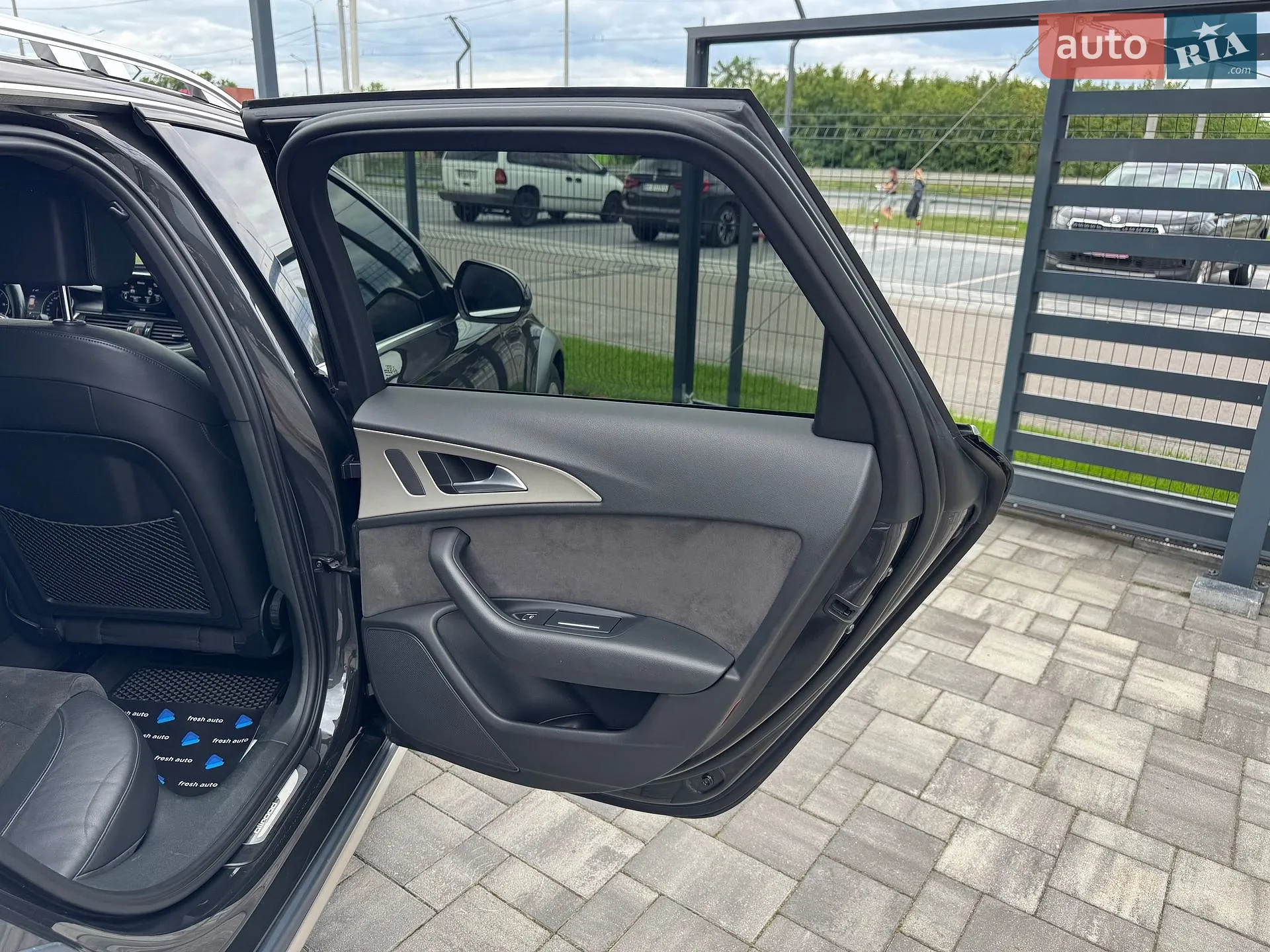 2017 Audi A6 allroad - мініатюра 32
