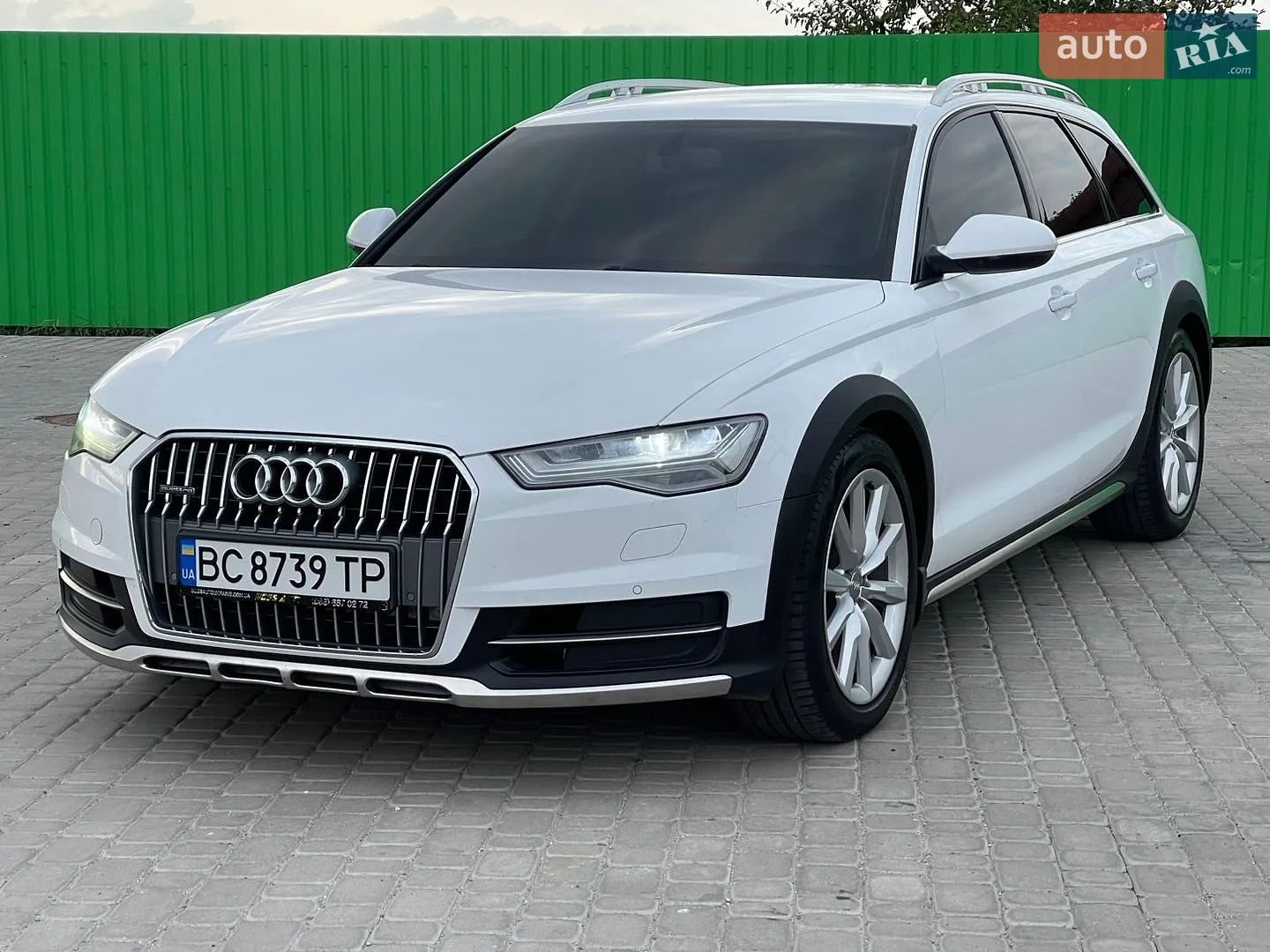 Audi A6 Allroad 2016