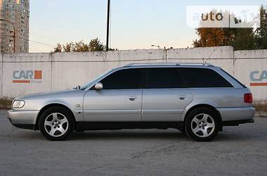 Универсал Audi A6 1997 в 