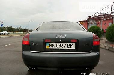 Седан Audi A6 2002 в Сарнах