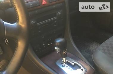 Седан Audi A6 2003 в Жовкве