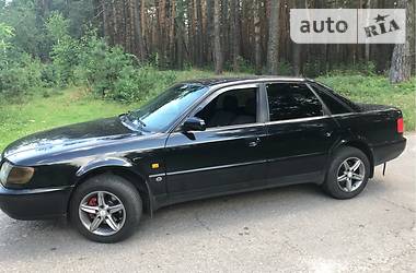 Седан Audi A6 1995 в Богуславе