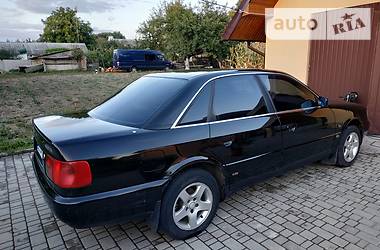 Седан Audi A6 1997 в Ровно