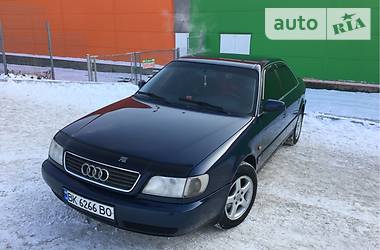 Седан Audi A6 1995 в Ровно