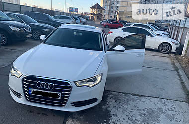 Седан Audi A6 2015 в Киеве