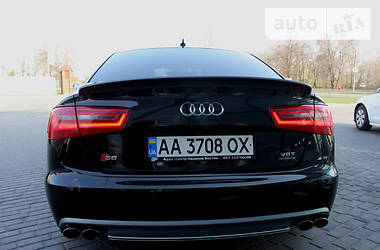 Седан Audi A6 2013 в Киеве