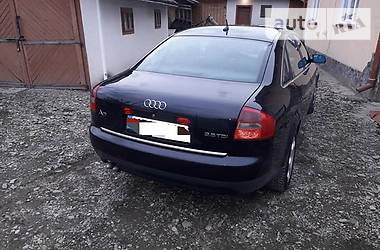 Седан Audi A6 2001 в 
