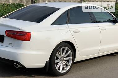 Седан Audi A6 2014 в Львове