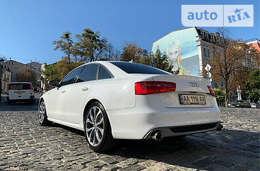 Седан Audi A6 2012 в Киеве