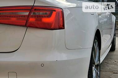 Седан Audi A6 2012 в 