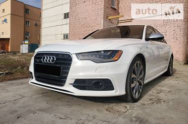 Седан Audi A6 2012 в 