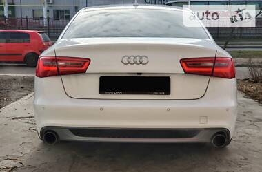 Седан Audi A6 2012 в 