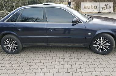 Седан Audi A6 1997 в Миргороде