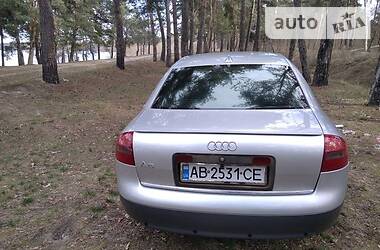 Седан Audi A6 2001 в 