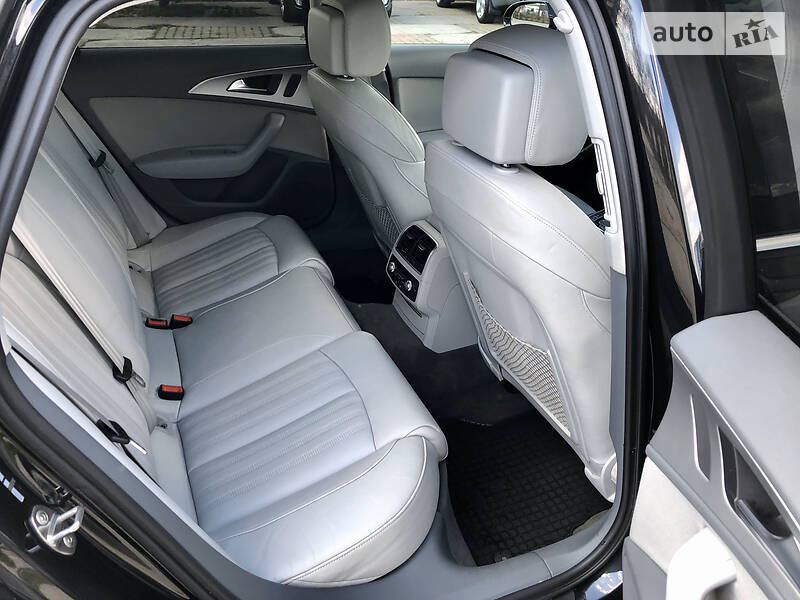Седан Audi A6 2012 в Мукачевому