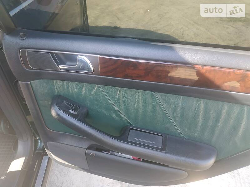 Седан Audi A6 1997 в Виннице