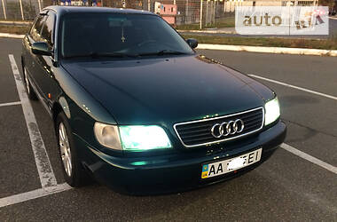 Седан Audi A6 1996 в 