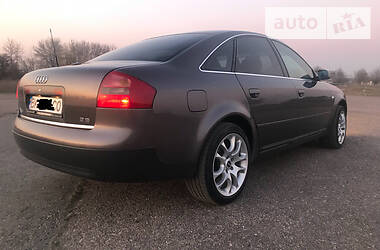 Седан Audi A6 2000 в 