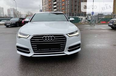 Седан Audi A6 2015 в 