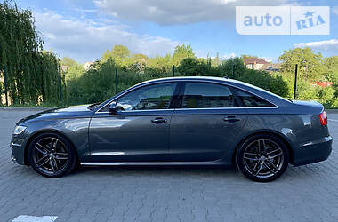 Седан Audi A6 2013 в Луцке