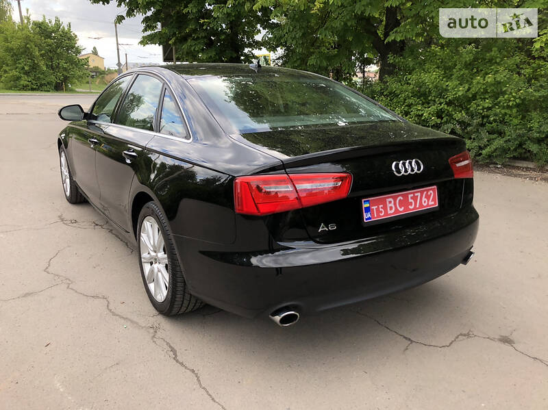 Седан Audi A6 2013 в Луцке