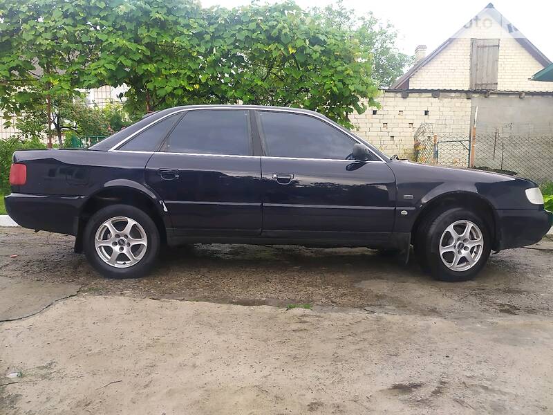 Седан Audi A6 1996 в Рівному