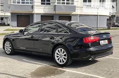Седан Audi A6 2012 в 