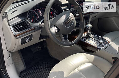 Седан Audi A6 2012 в Сумах