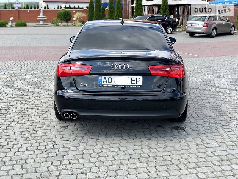 Седан Audi A6 2012 в Мукачевому