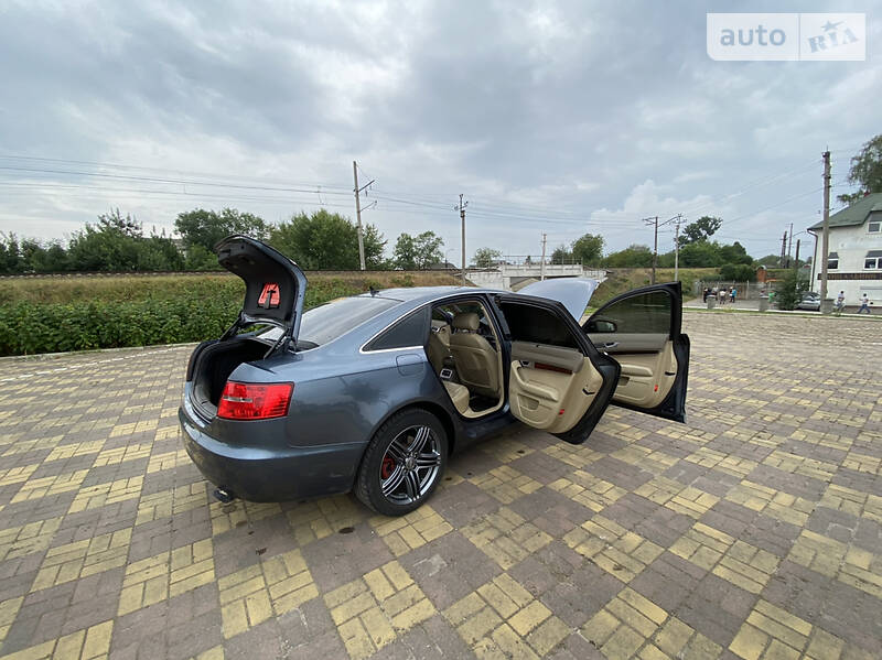Седан Audi A6 2004 в Самборе