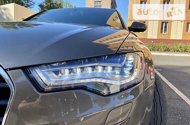Седан Audi A6 2012 в 