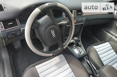 Седан Audi A6 2000 в 