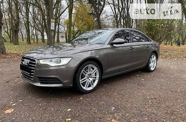 Седан Audi A6 2013 в Чернигове