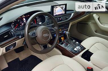 Седан Audi A6 2015 в Городке