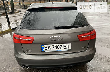 Универсал Audi A6 2012 в Знаменке